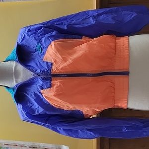 Nike lite jacket kids small